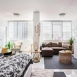 Cozy Nest In San Juan Center