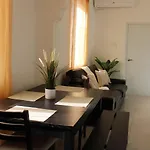 Santurce House Metro View City