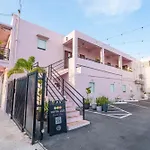 Room 15 Skyline Sips & Santurce Charm