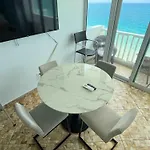 Condado Beachfront- Perfect For Families!