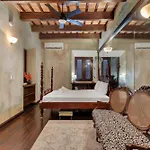 Casa Lucienne
