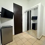 R10 Guest House