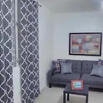 Hermoso apartamento frente aeropuerto de Isla Verde.