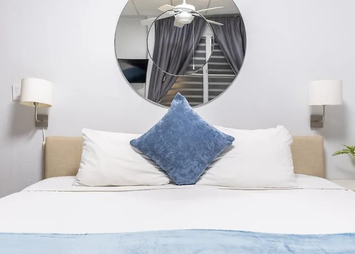 Prime Location At Condado Beach King Studio - Apt 4