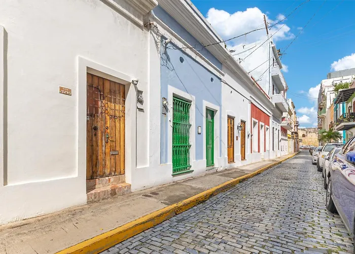 Spacious Colonial Gem With Artistic Flair Old San Juan