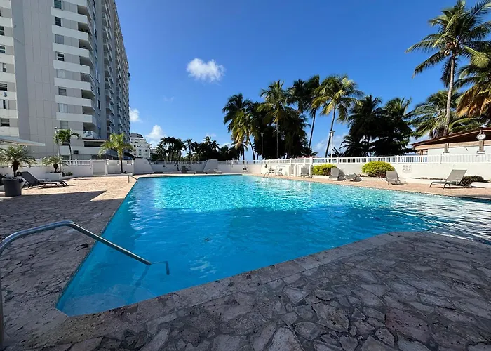 Downtown Isla Verde Beachfront Apartment With Pool And Parking