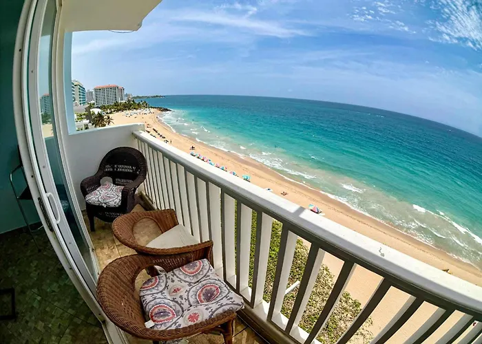 Condado Beachfront- Perfect For Families!