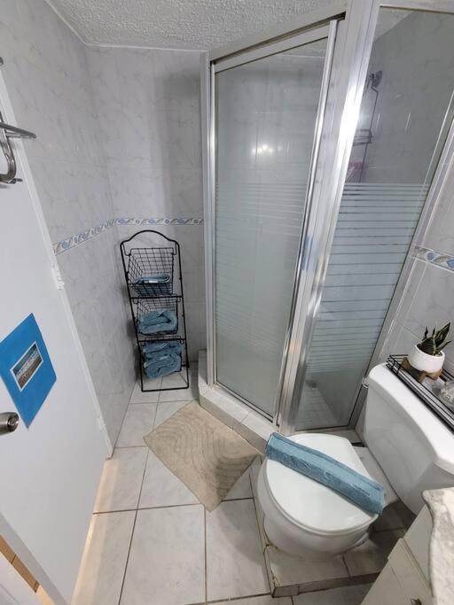 Ocean View Studio At Coral Apartamento