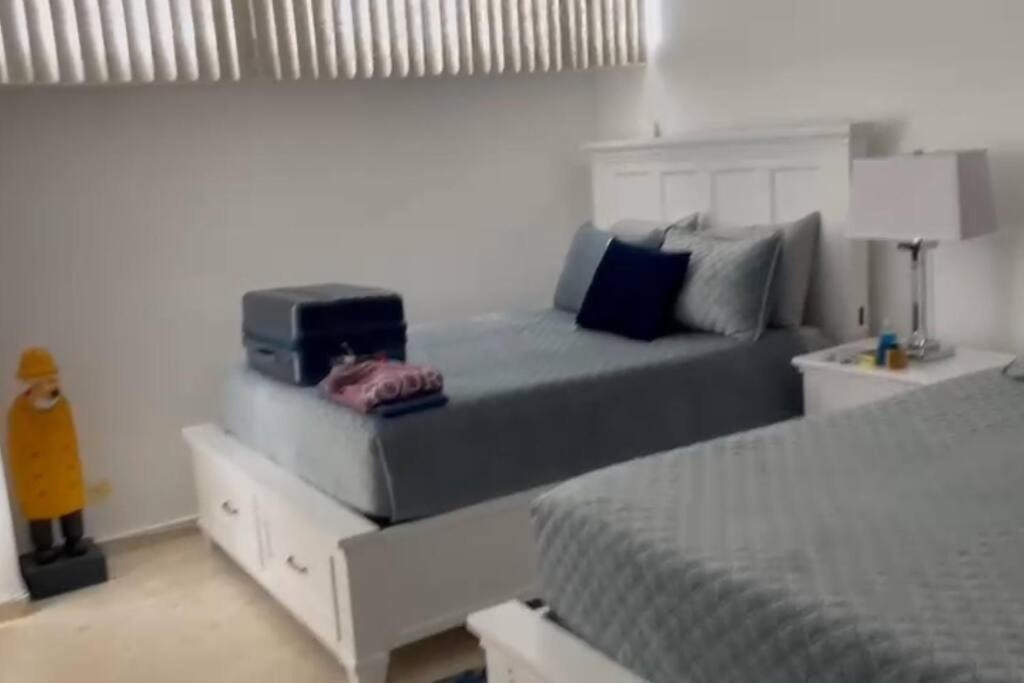Luxe Spacious And Modern 3br With Ocean Views