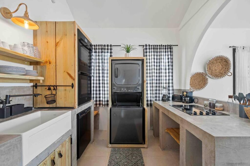 Bohemia Ii Gated Estate W/ Sister * San Juan