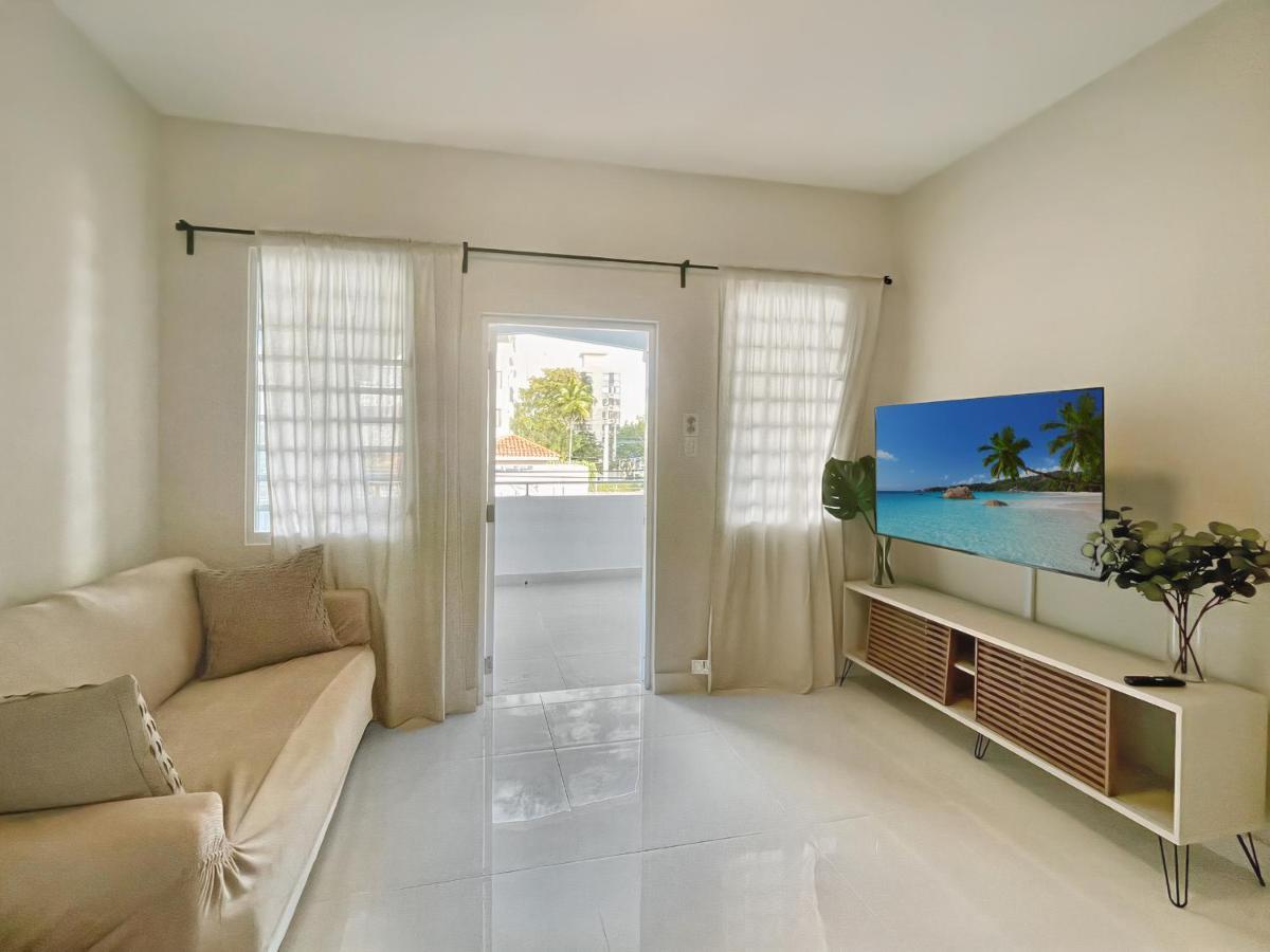 Apartamento Breathtaking 3-br Beachside *