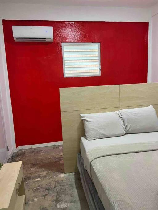 18 Bedrooms 32 Guest La Placita De Santurce By Rentalspr Сasa de vacaciones San Juan