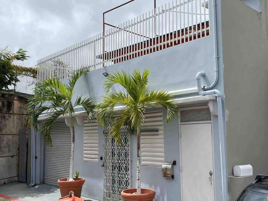 18 Bedrooms 32 Guest La Placita De Santurce By Rentalspr Сasa de vacaciones