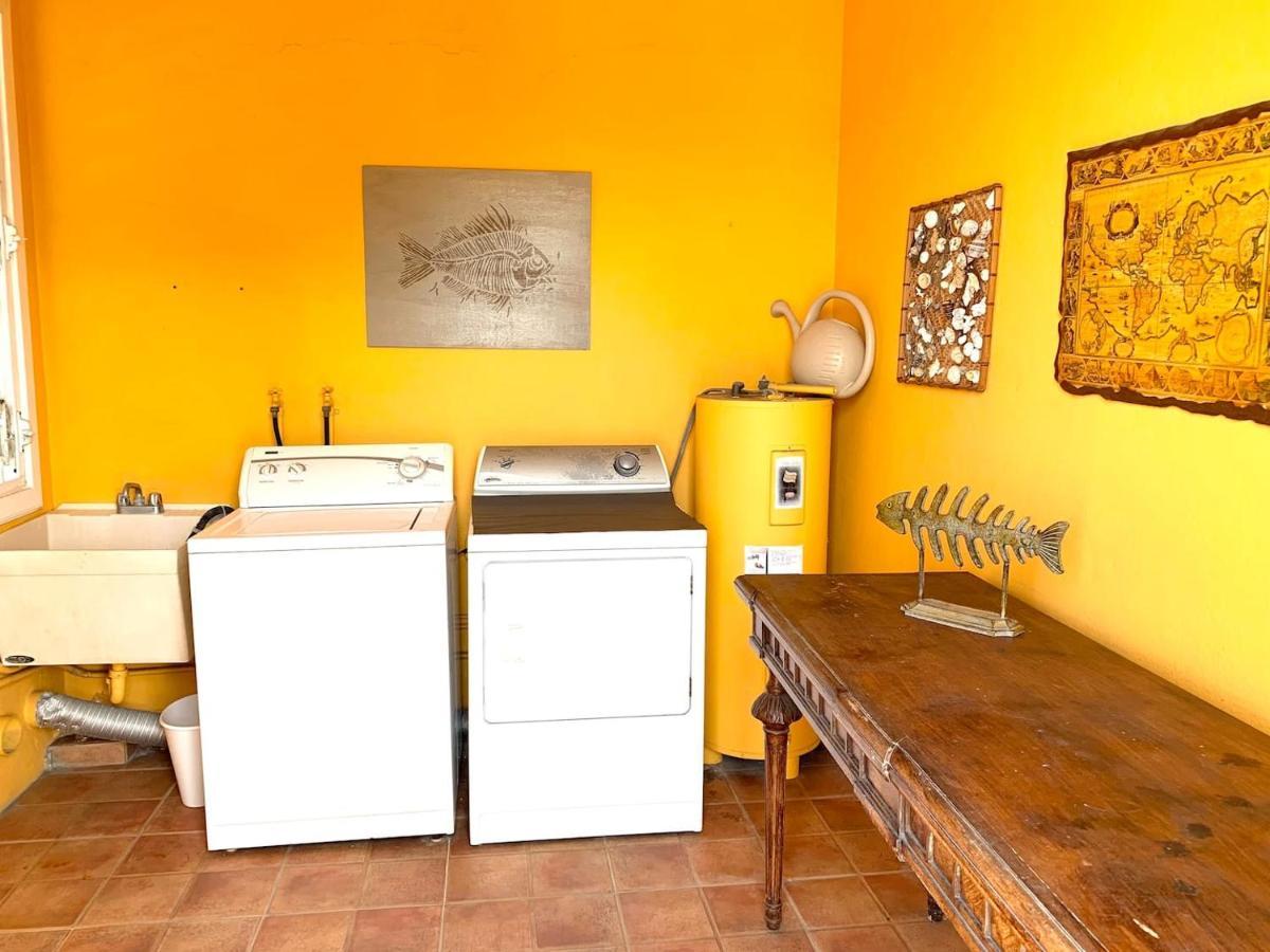 Сasa de vacaciones Footprints House At Yardley Place