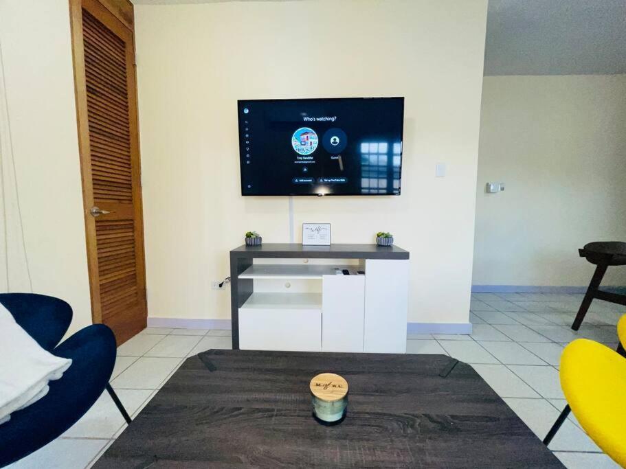 2bd/2bth In - Unit 2 Apartment San Juan