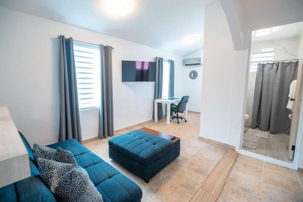 3 Santurce 2 Bedroom 1bathroom *