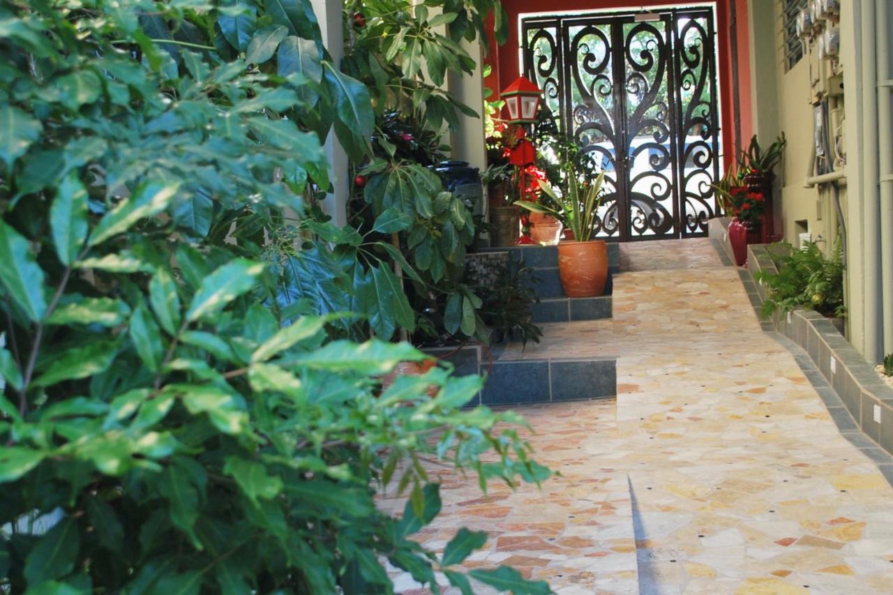 Prime Location At Condado 3br 2 Ba - 1 Apartamento
