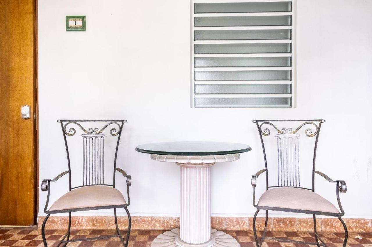 Apartamento Prime Location At Condado 3br 2 Ba - 1 San Juan