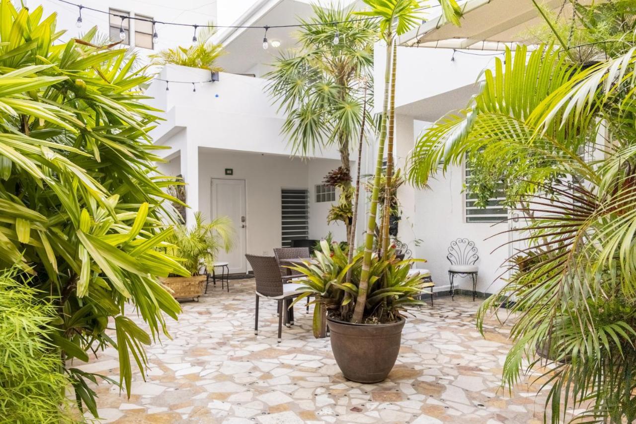 Prime Location At Condado 3br 2 Ba - 1 *