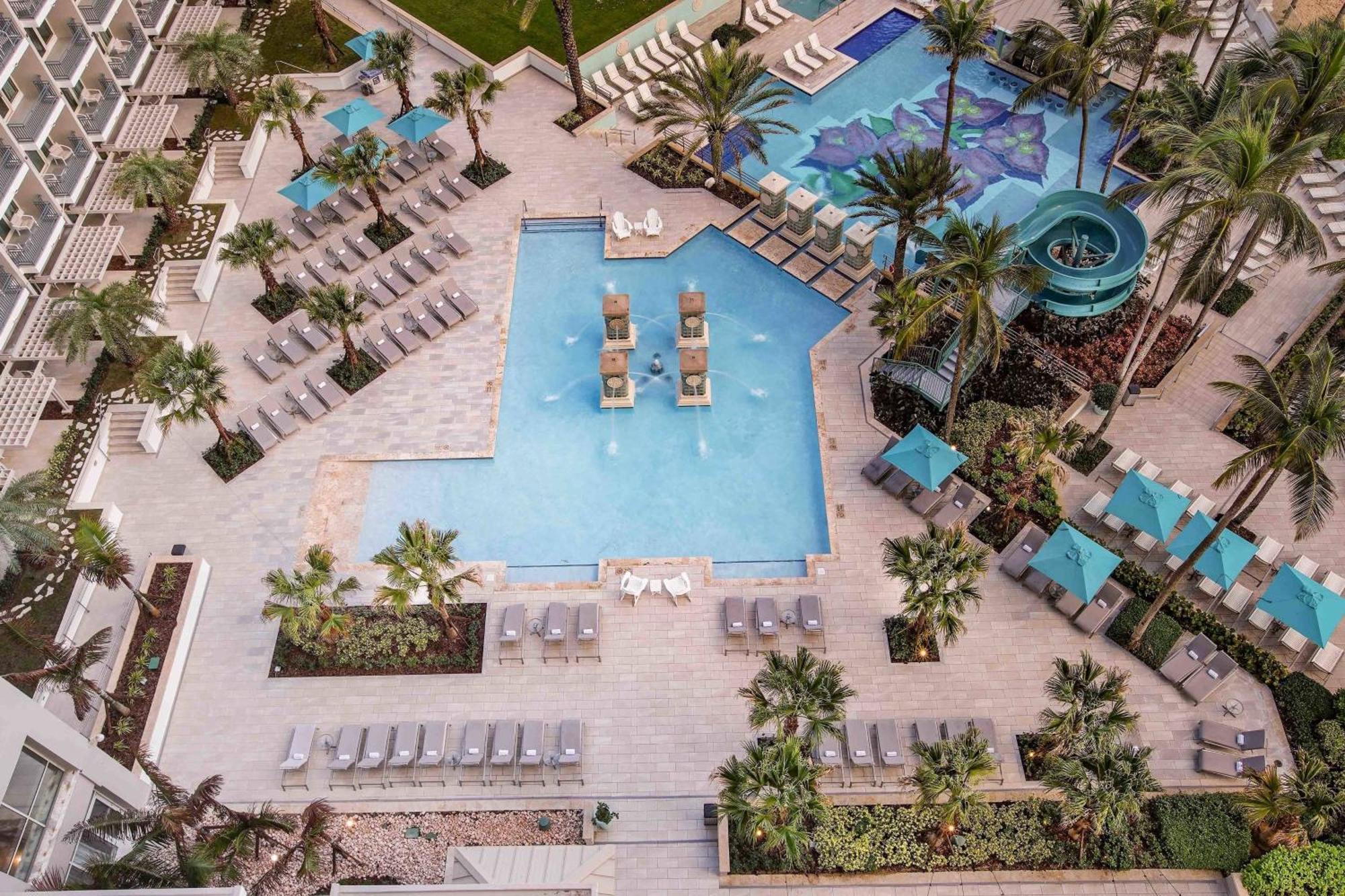 Marriott Y Casino Stellaris Resort