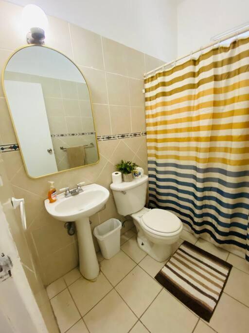 Fiesta Spot At La Placita 3 Bedroom And 2 Bathrooms Apartment San Juan