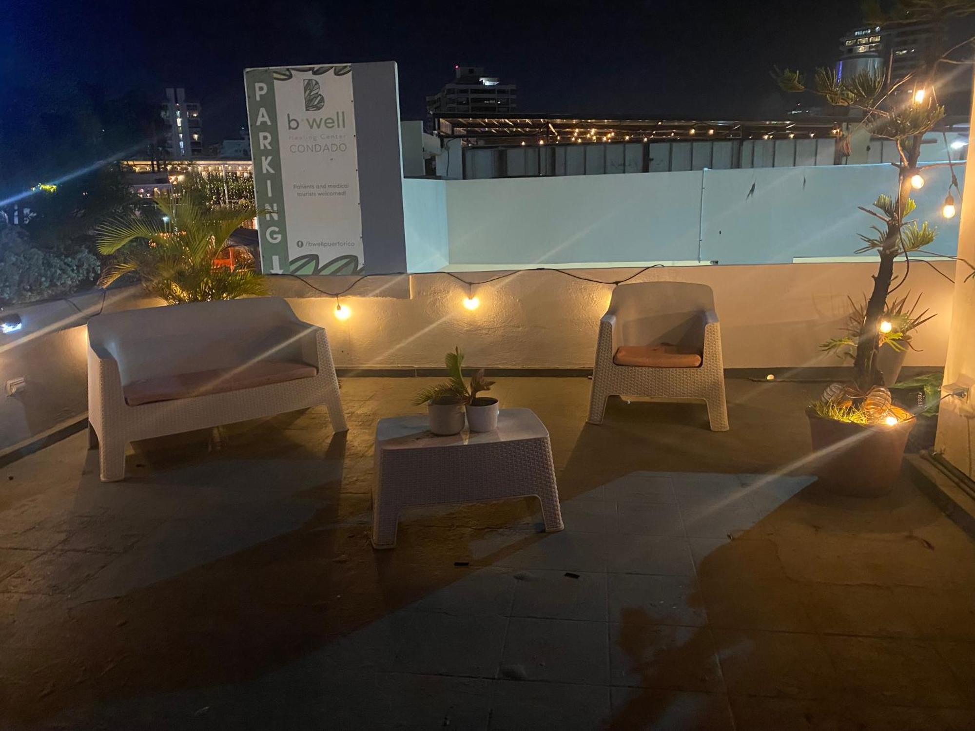 Apartamento At Heart Of Condado With Front View Terrace *