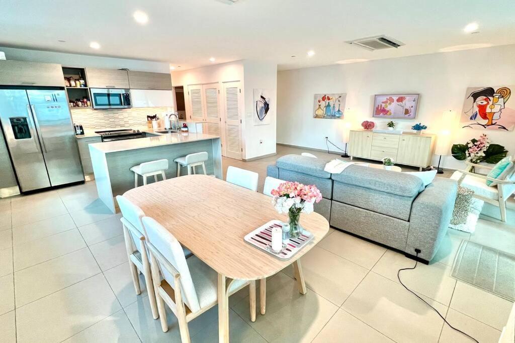 Modern 1250sqft Luxury At Ciudadela Apartamento *