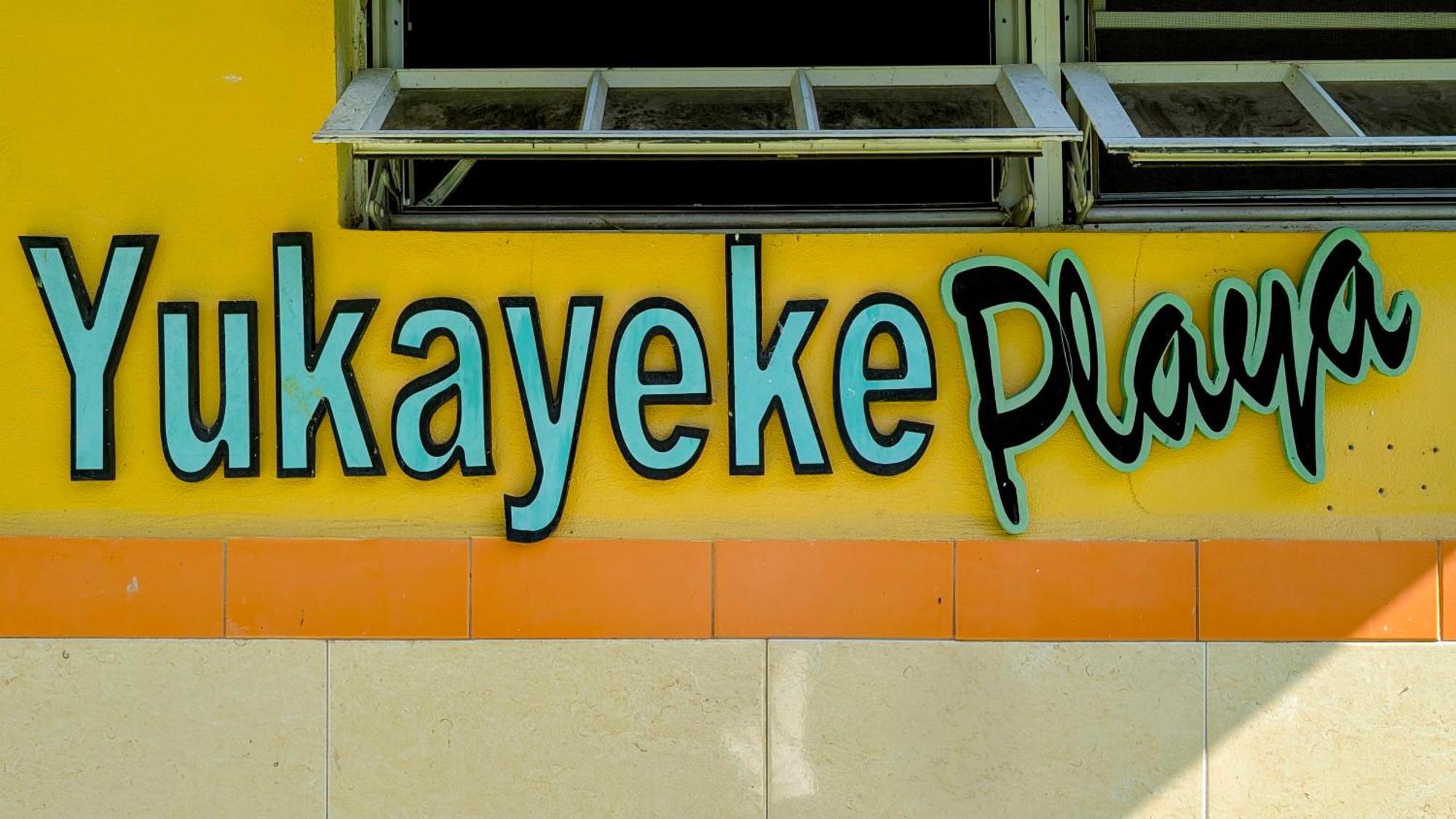 Resort Yukayeke Playa
