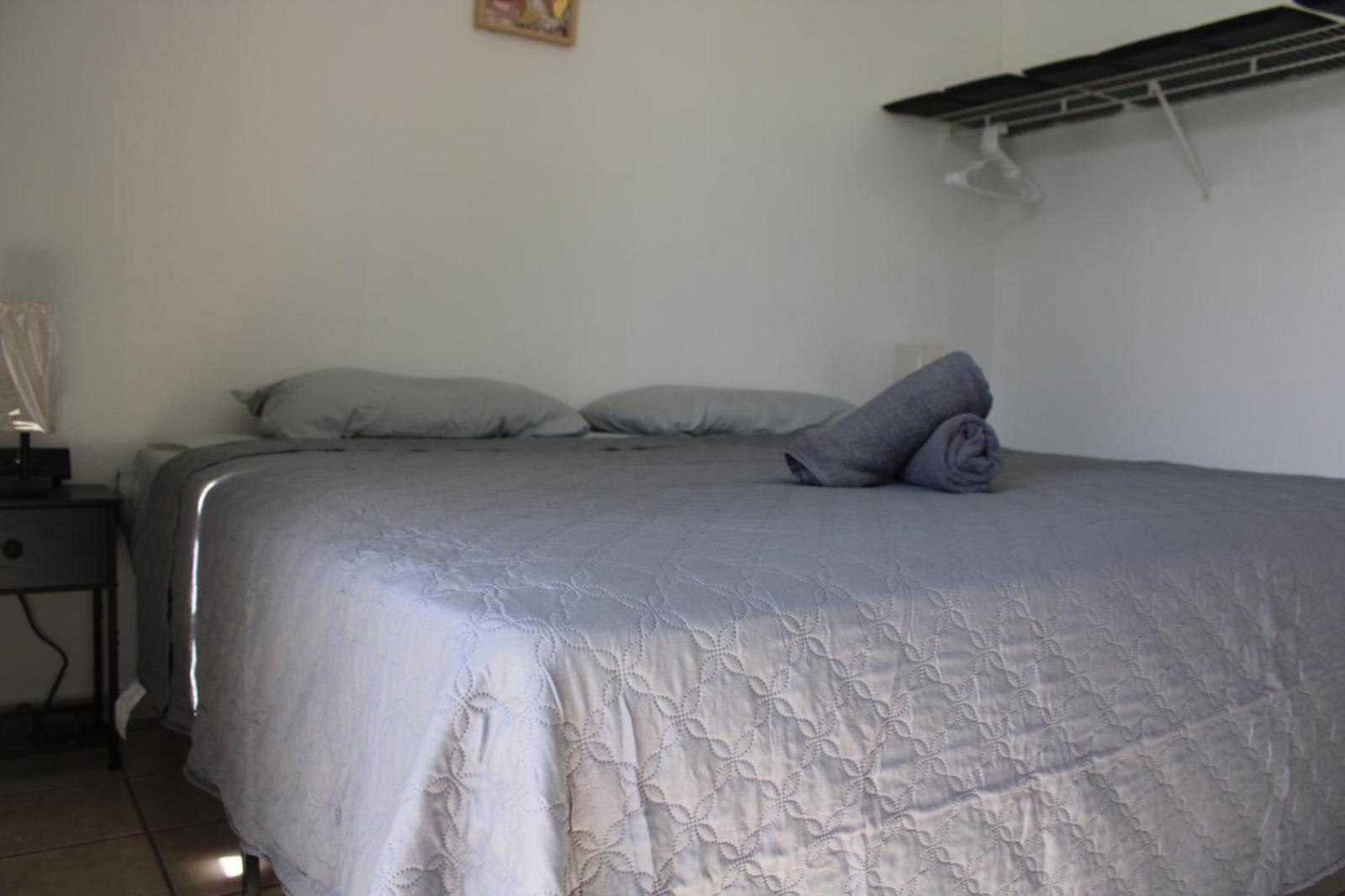 Airport Retreat With A Pool Apartamento San Juan