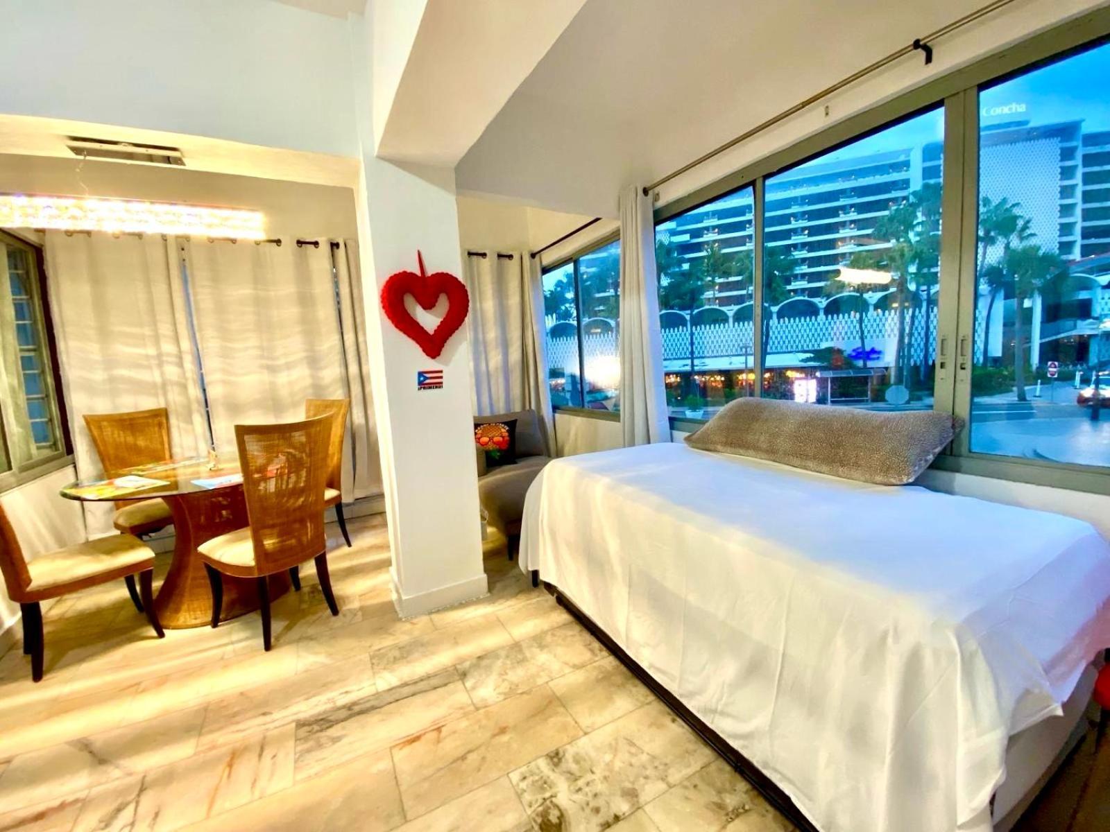 Apartamento In The Heart Of Condado A 2 Bedroom Balcony *