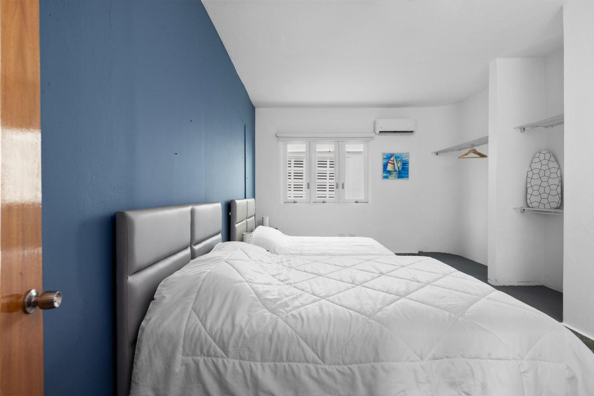 House With Pool Free Parking Apartamento *