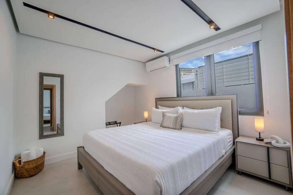 Emerald Haus 12bd 6bath Sleeps 26 People *