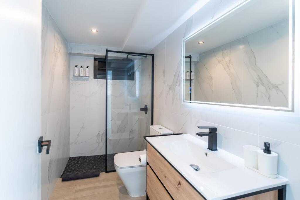 Emerald Haus 12bd 6bath Sleeps 26 People