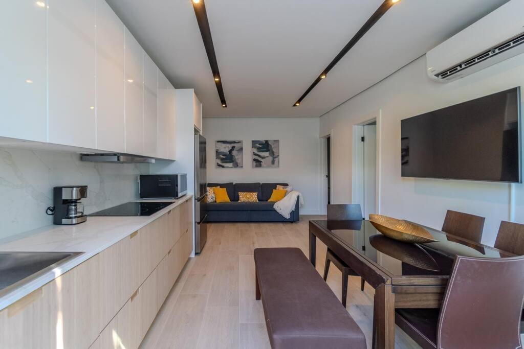Emerald Haus 12bd 6bath Sleeps 26 People San Juan