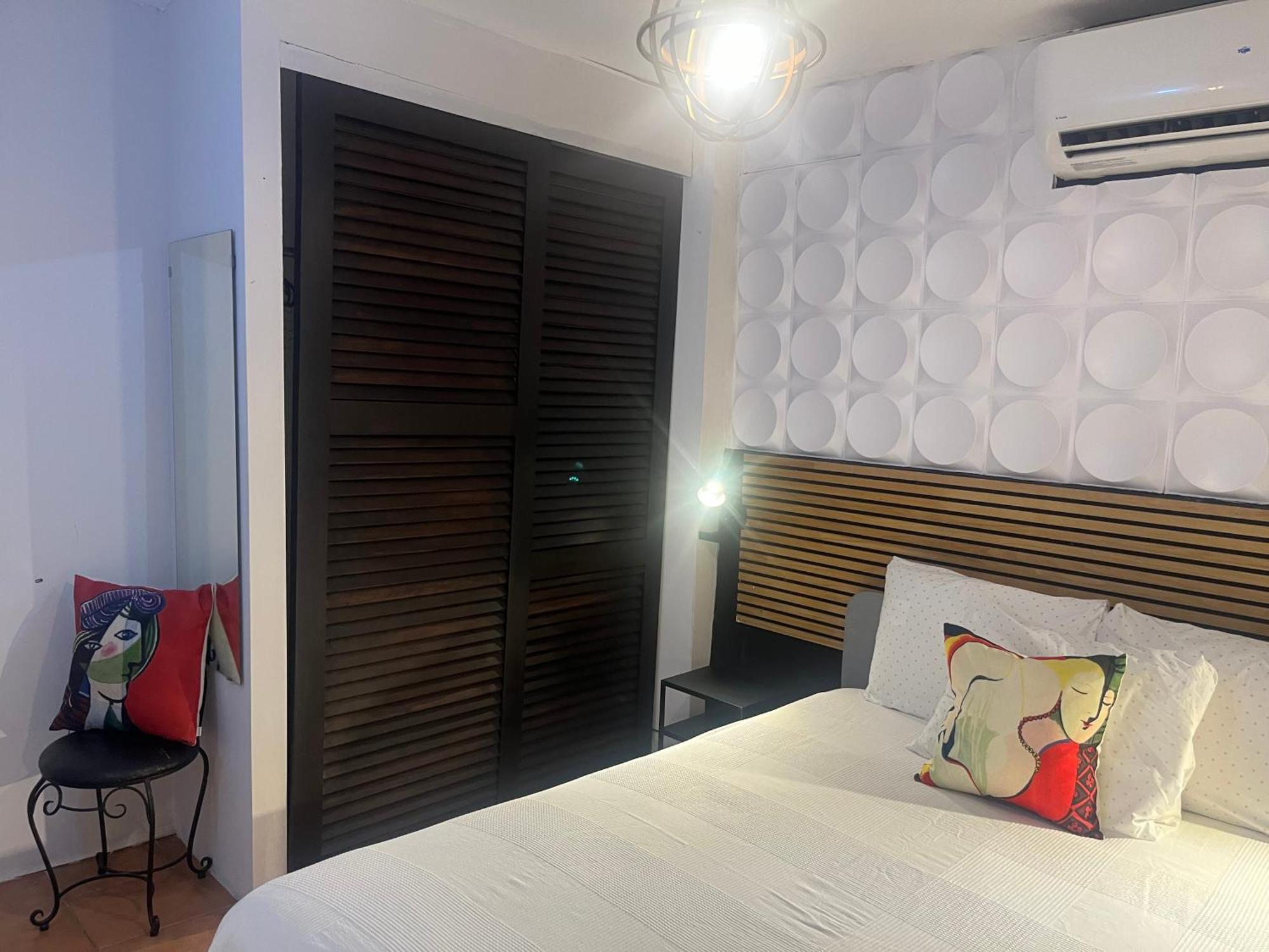 Central San Juan Studio * San Juan