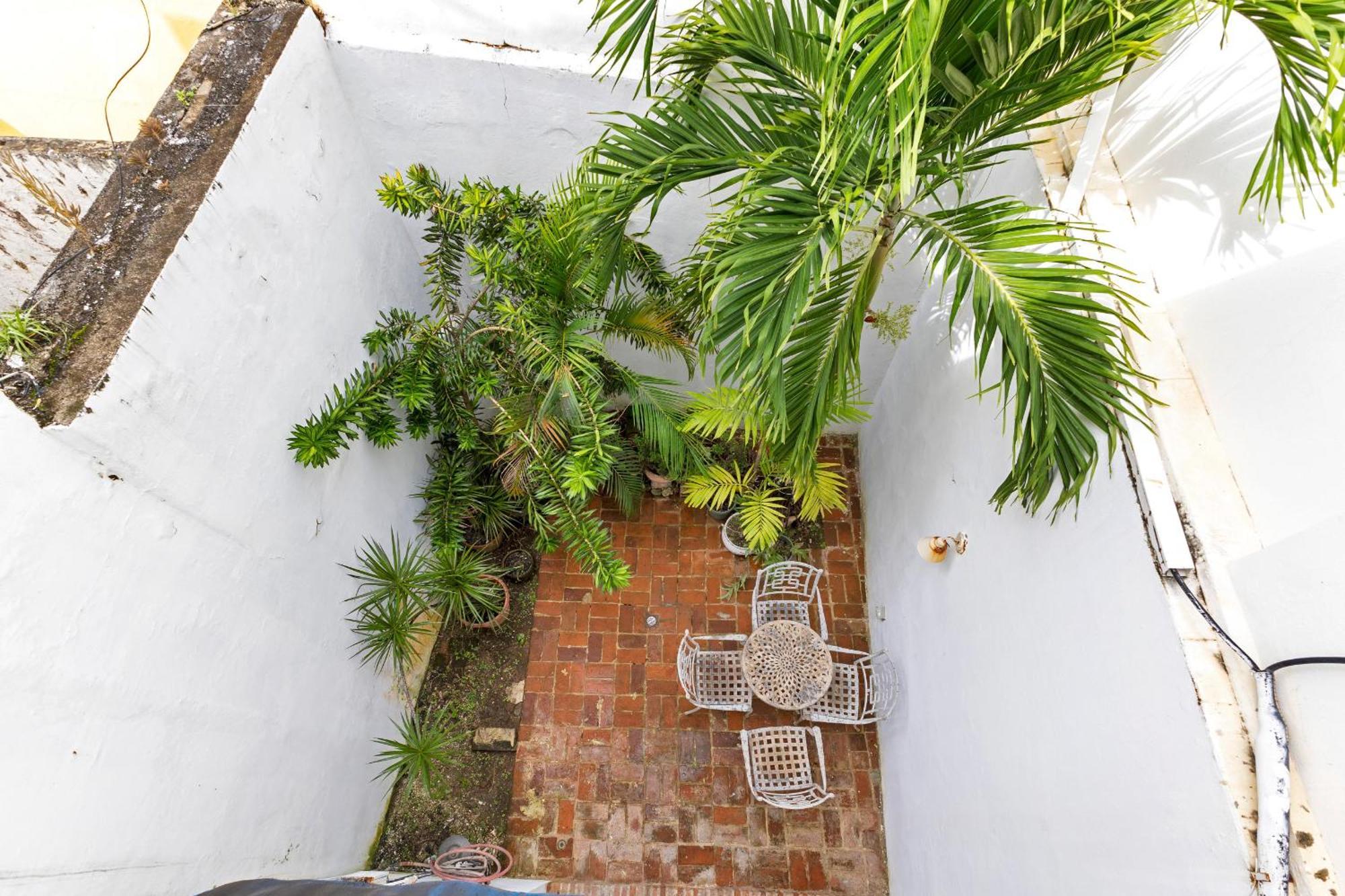 Сasa de vacaciones Spacious Colonial Gem With Artistic Flair Old San Juan
