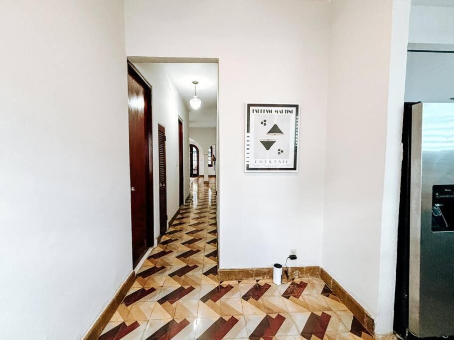 Сasa de vacaciones Colonial Style House For 8 Walk To Condado Beach *