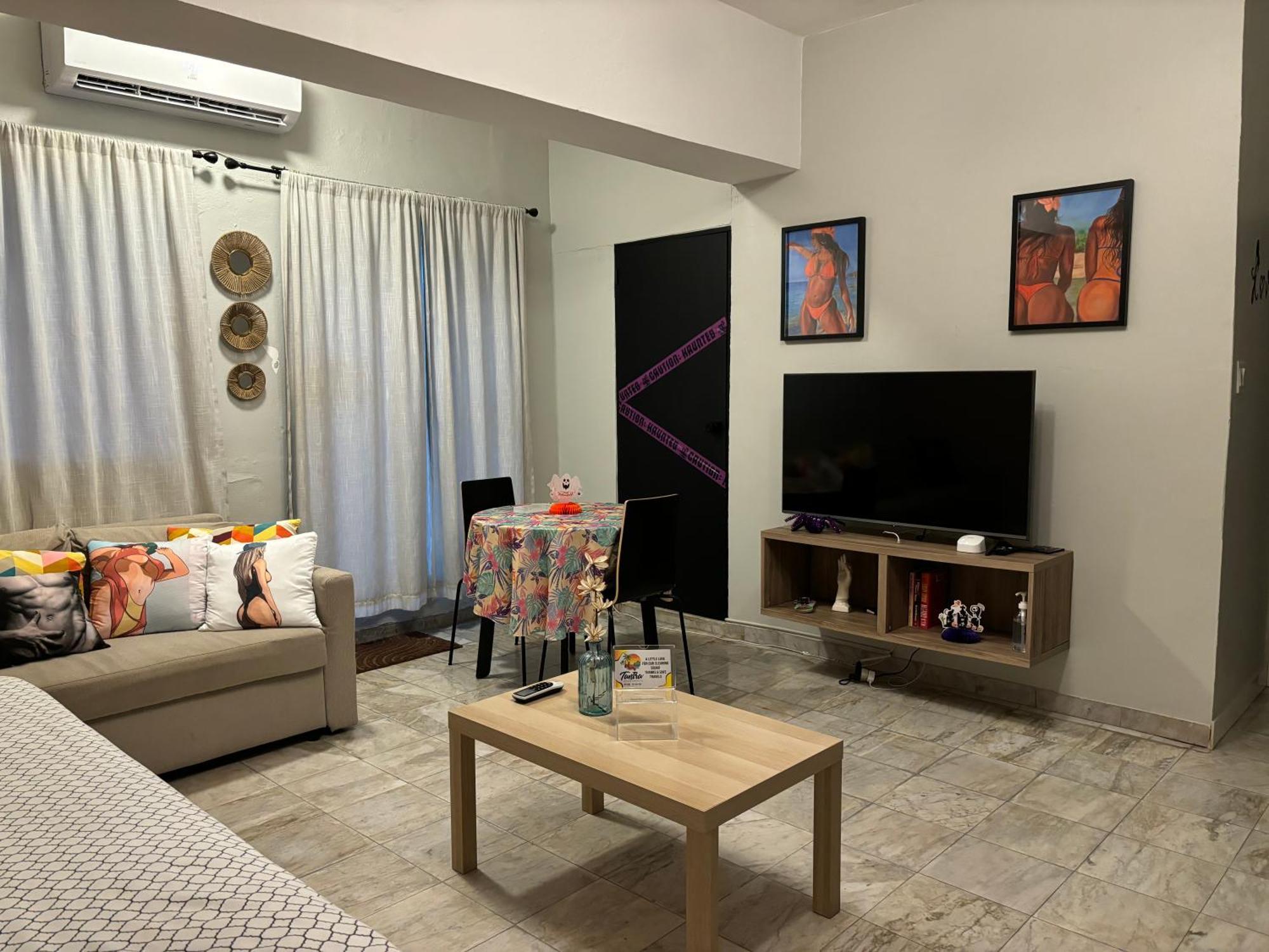 In The Heart Of Condado A 2 Bedroom Balcony Apartamento San Juan
