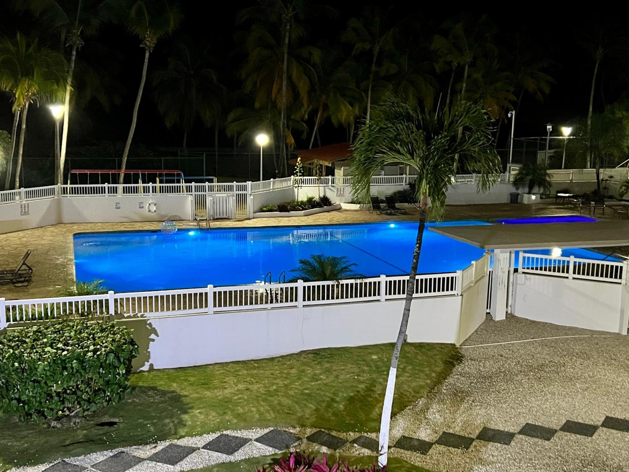 Hobie Beachfront Isla Apartamento