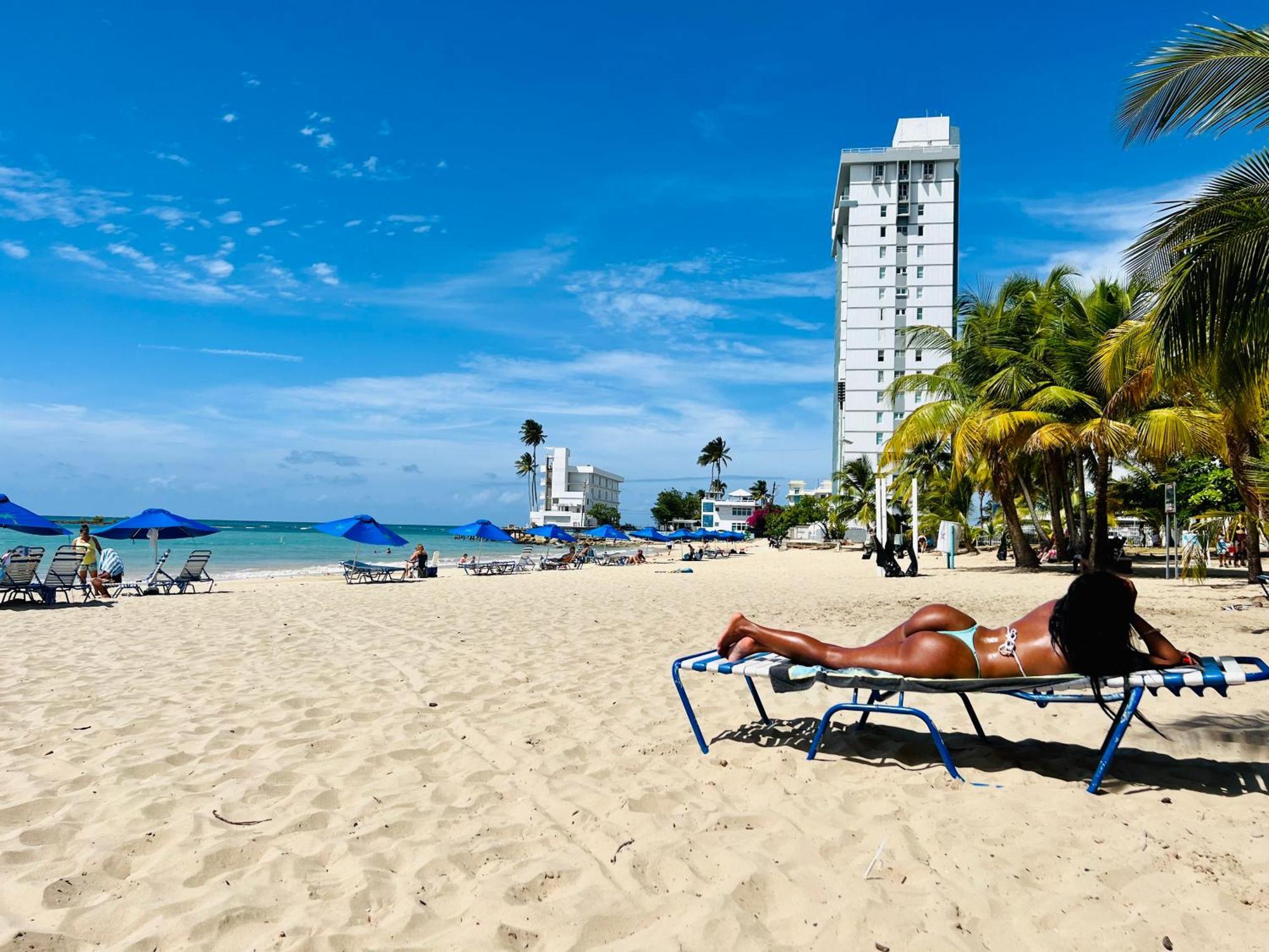 Hobie Beachfront Isla Apartamento *