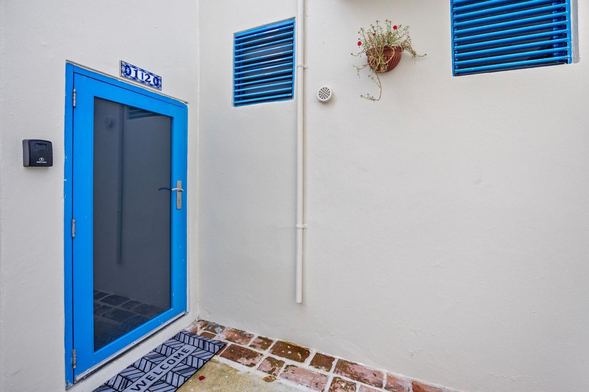 Artistic One-bedroom Garden In Sj Mm9