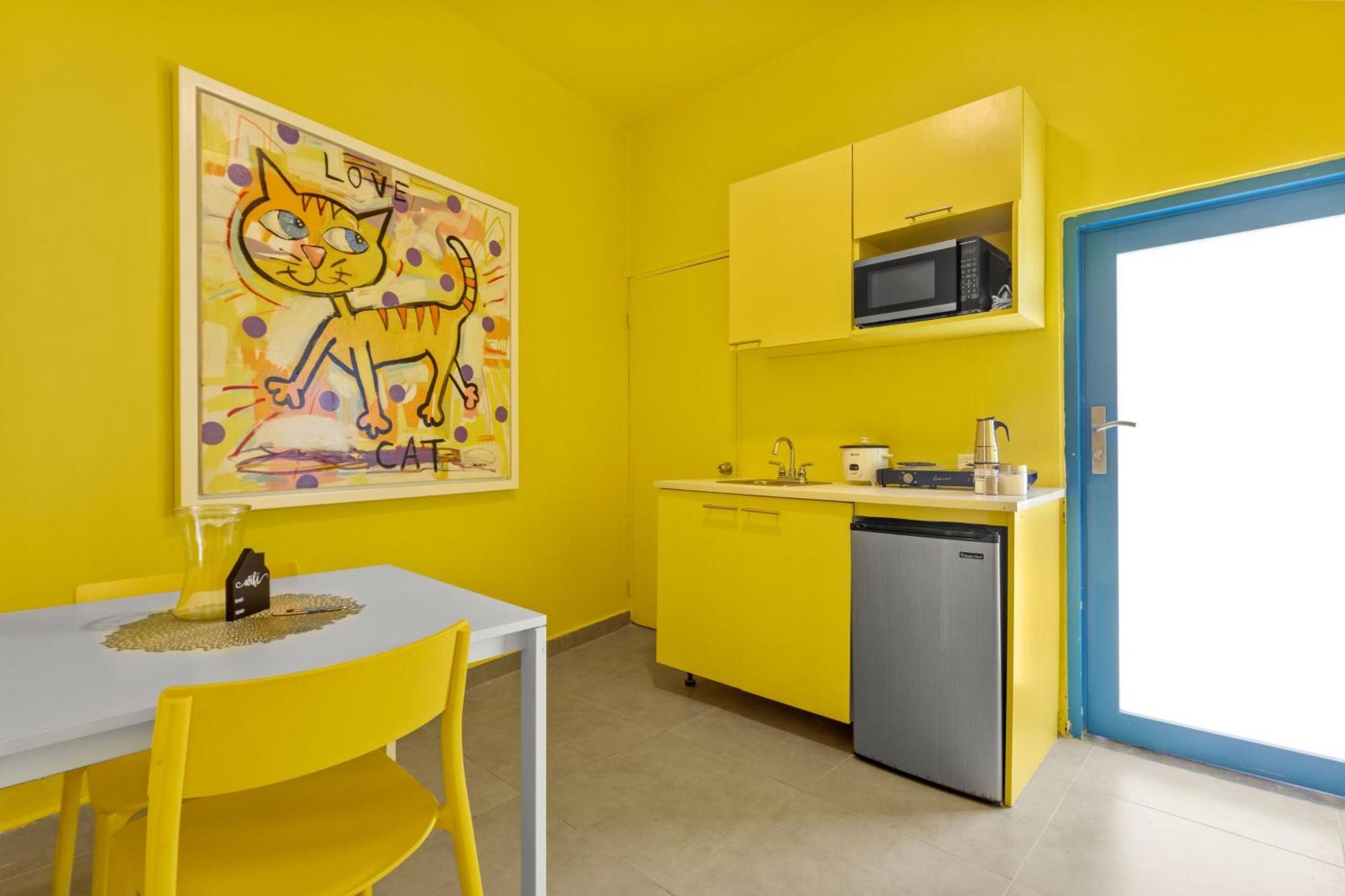 Artistic One-bedroom Garden In Sj Mm9 San Juan