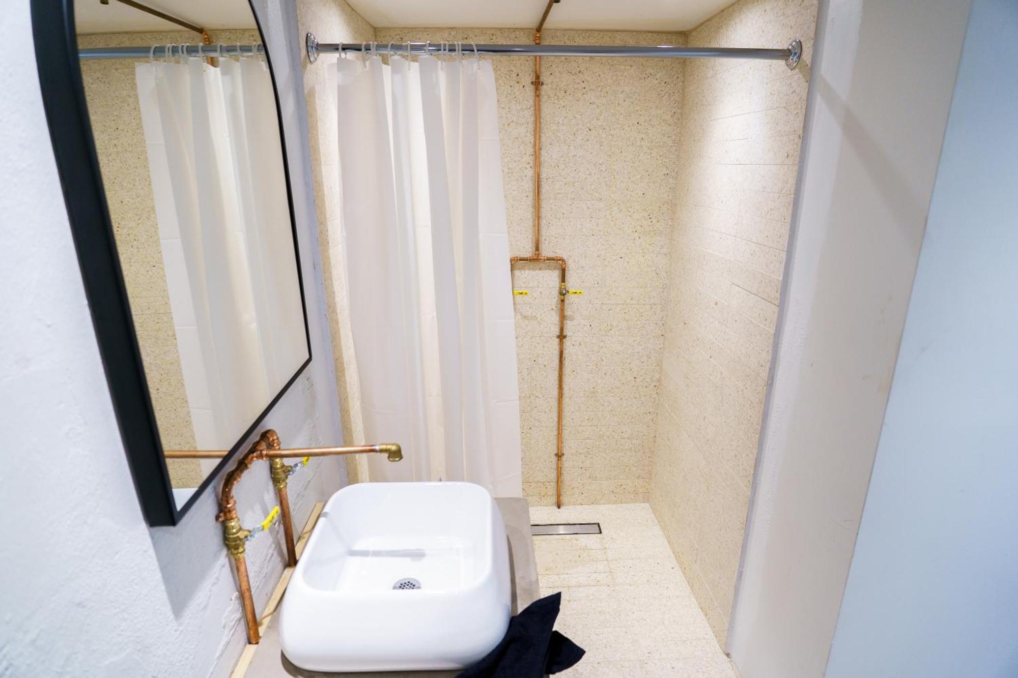 Romeo Lgbtq Hotel