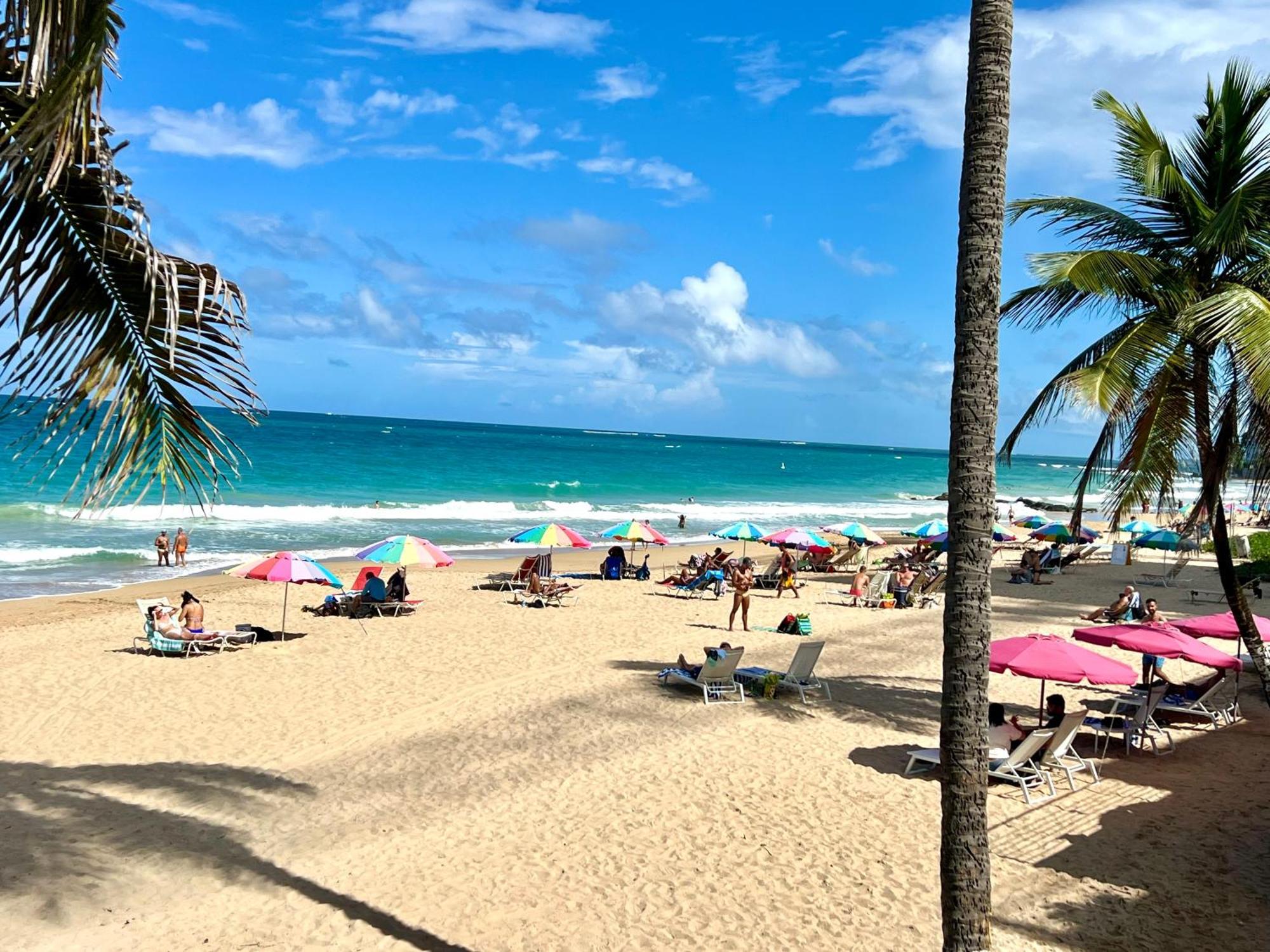 At Heart Of Condado With Front View Terrace Apartamento