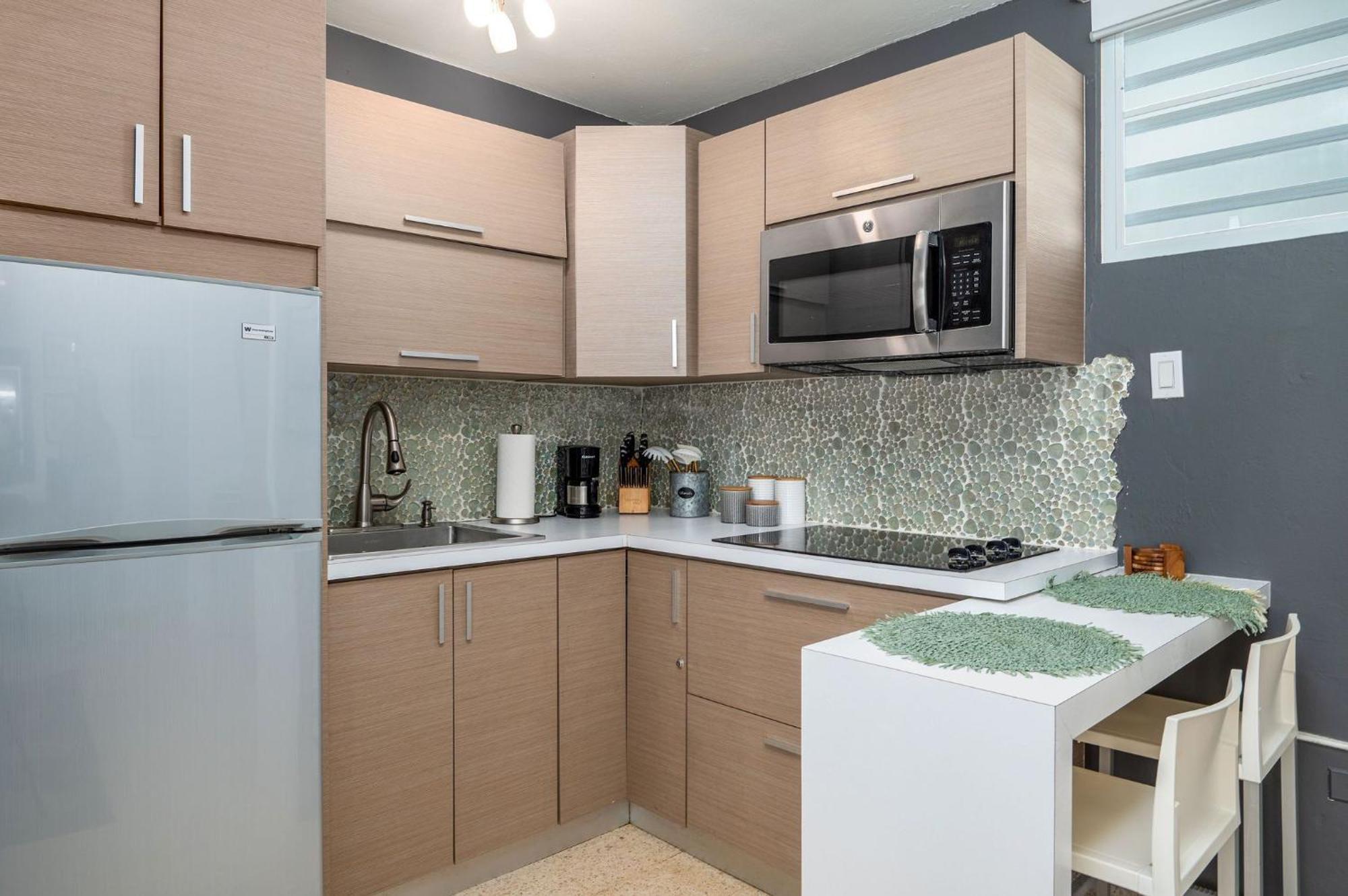 Modern & Cozy In The Heart Of Isla Apartamento San Juan