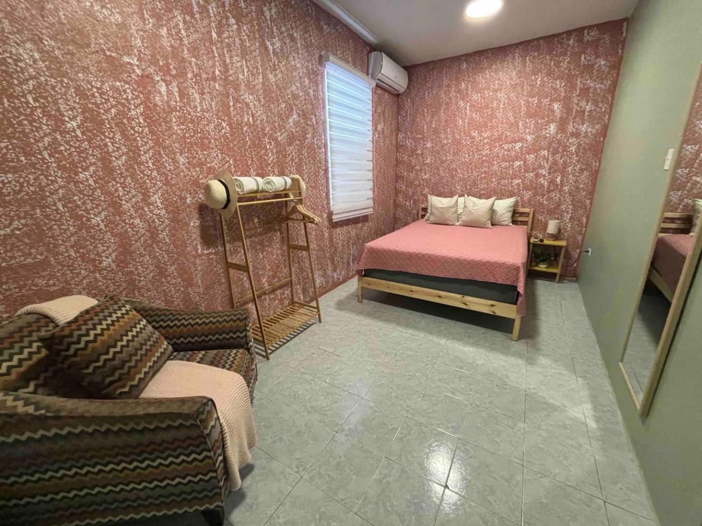Сasa de vacaciones Salo-casa 4 Bdrm House By Here Pr *