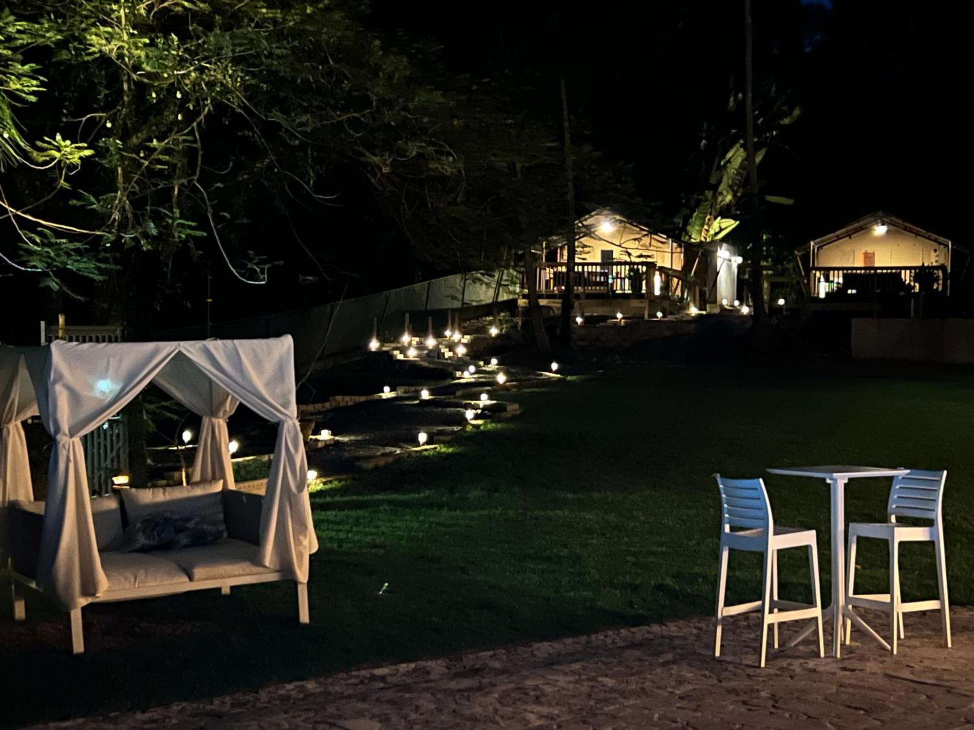 Luxury tent Jardin Al Bosque-glamping *