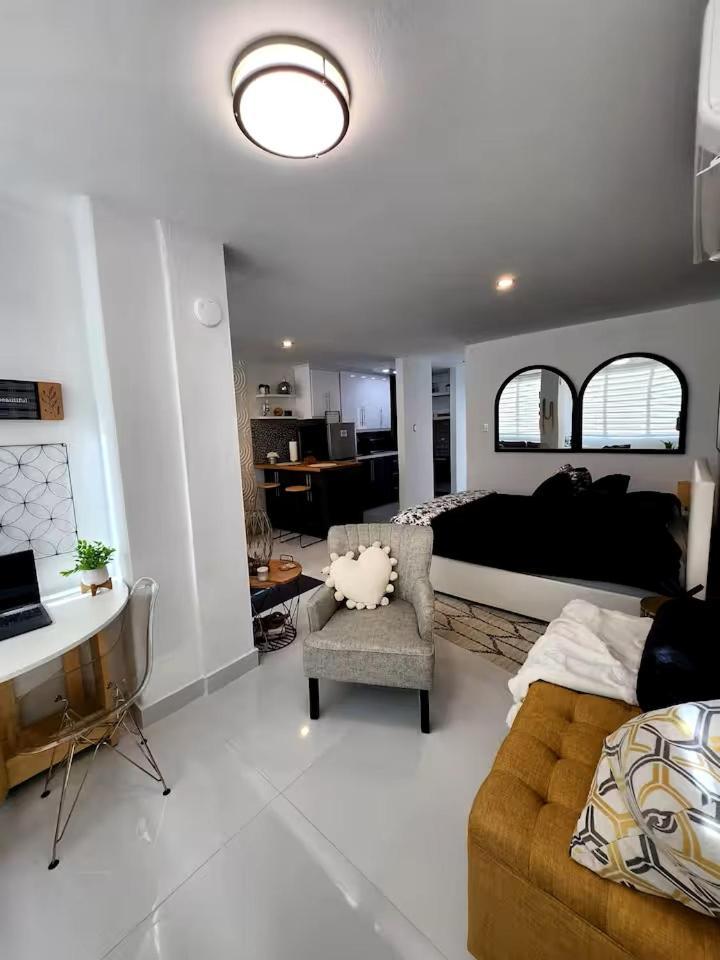 Cozy Nest In Center Apartamento *