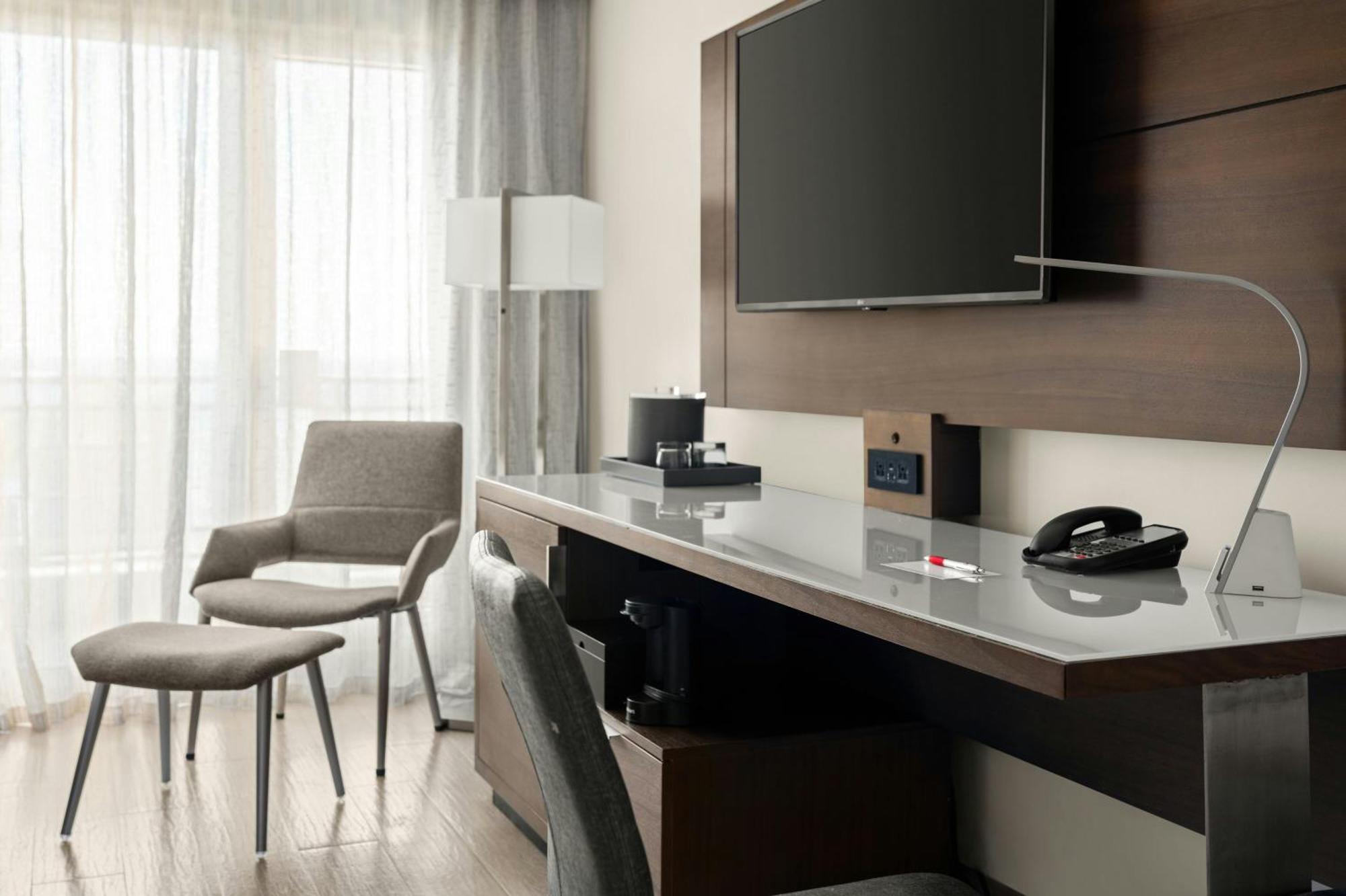 Marriott Y Casino Stellaris Resort 4*