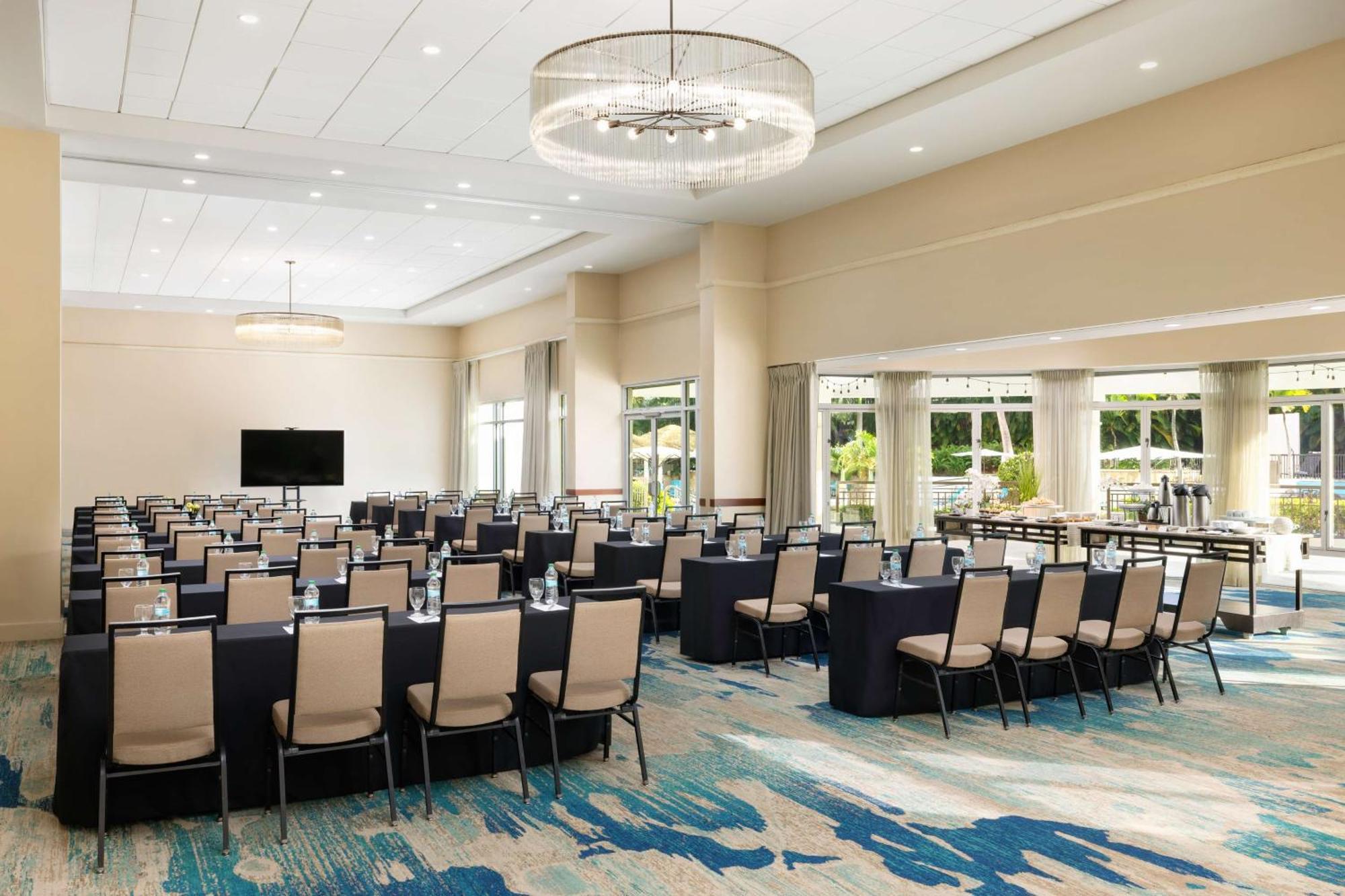 Resort Embassy Y Casino San Juan